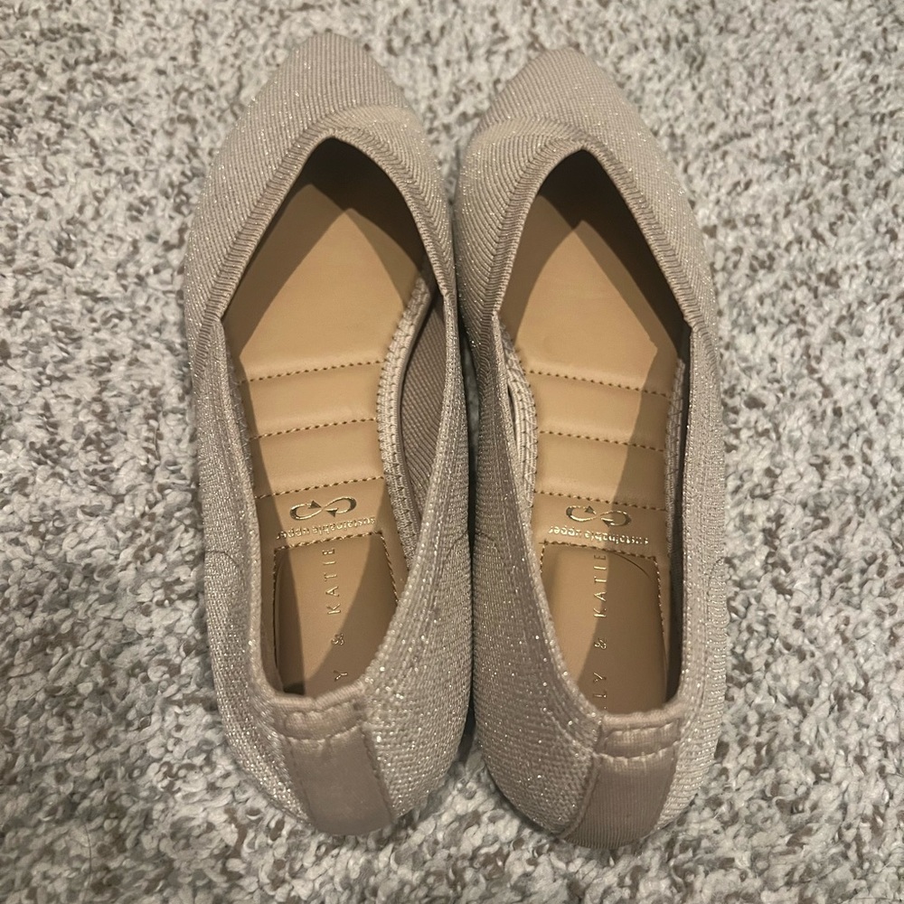 Kelly &Katie Flats!!! Brand new never worn!!!!!